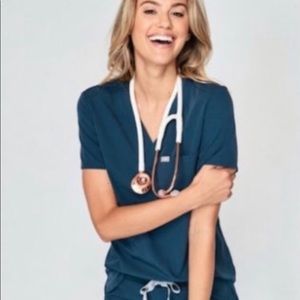 Figs NWT Carribean Blue scrub top